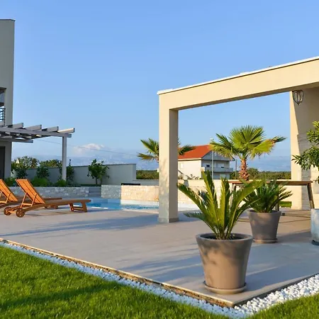 Petra Villa Knezevic